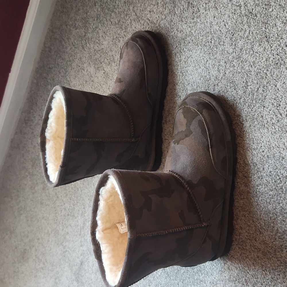 BearPaw Camo Brady Youth Shearling Boots